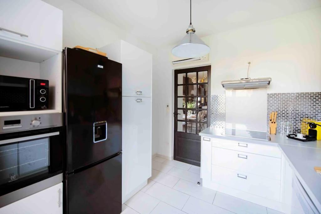 Jolie Maison Sur Orleans, Parking & Climatisation מראה חיצוני תמונה
