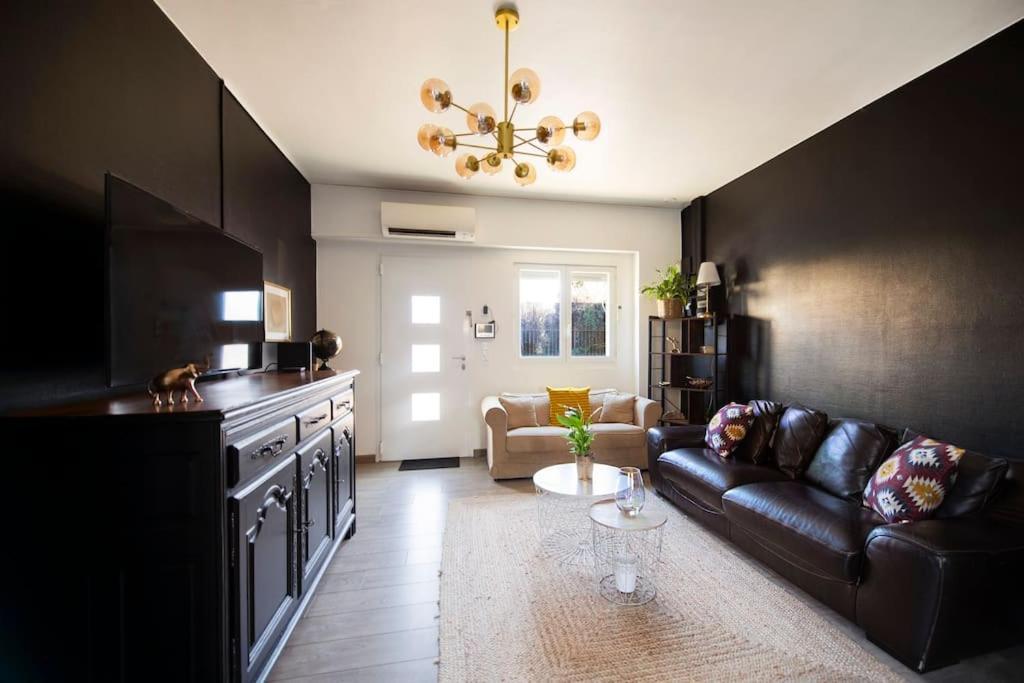 Jolie Maison Sur Orleans, Parking & Climatisation מראה חיצוני תמונה