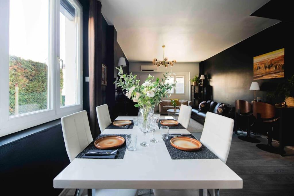 Jolie Maison Sur Orleans, Parking & Climatisation מראה חיצוני תמונה